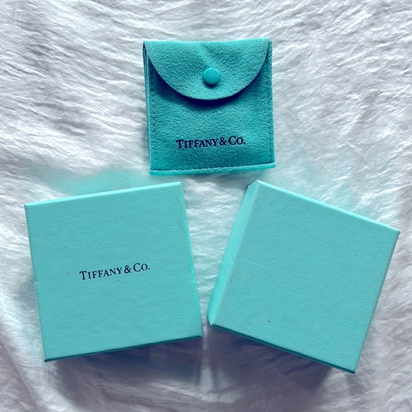 Tiffany & Co. 1837 Concave Disc Pendant Necklace - Picture 3 of 7